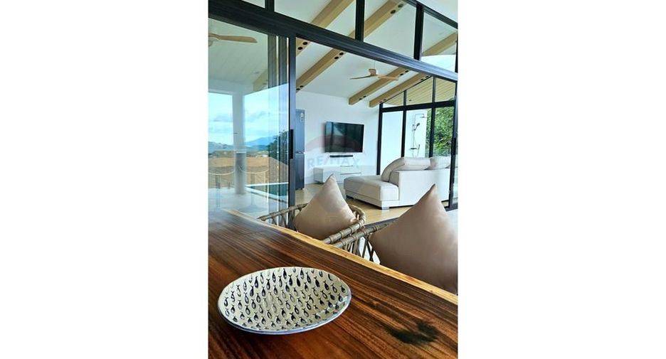 For rent 3 bedrooms villa in Ko Samui, Surat Thani