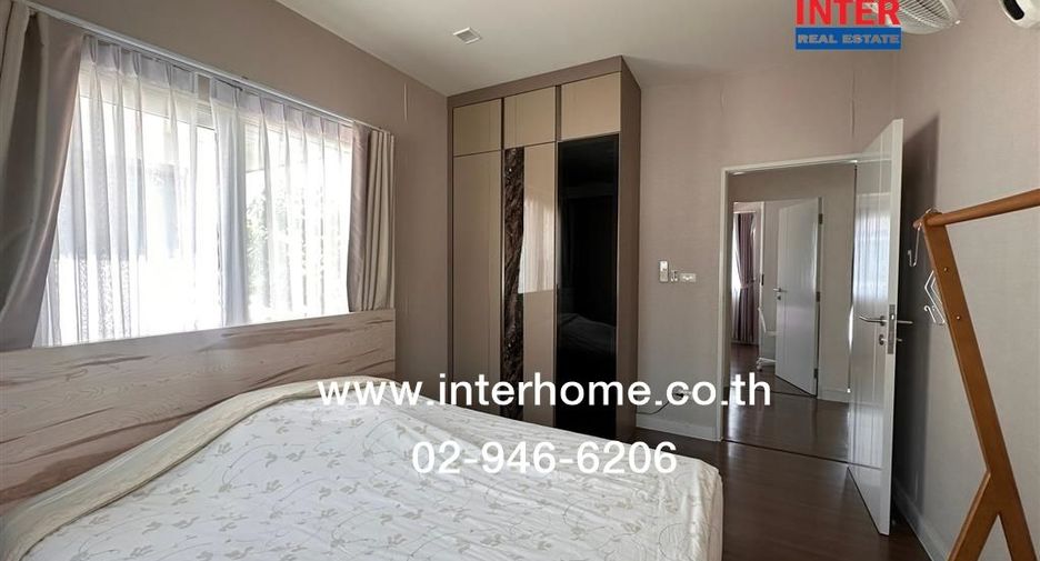 For sale 3 bedrooms house in Mueang Pathum Thani, Pathum Thani