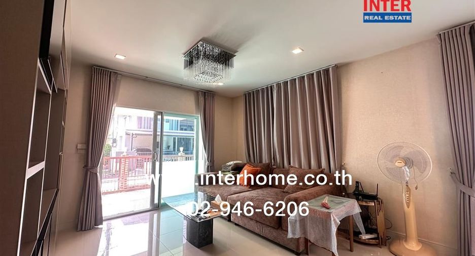 For sale 3 bedrooms house in Mueang Pathum Thani, Pathum Thani