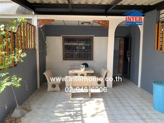 For sale 2 ベッドルーム townhouse in Saphan Sung, Bangkok