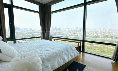 À louer 2 chambres condo à Watthana, Bangkok