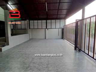Casa en venta de 2 habitaciones en Nong Chok, Bangkok