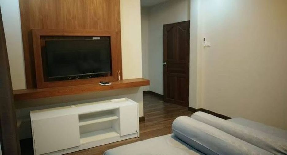 For rent 3 bedrooms house in Si Racha, Chonburi