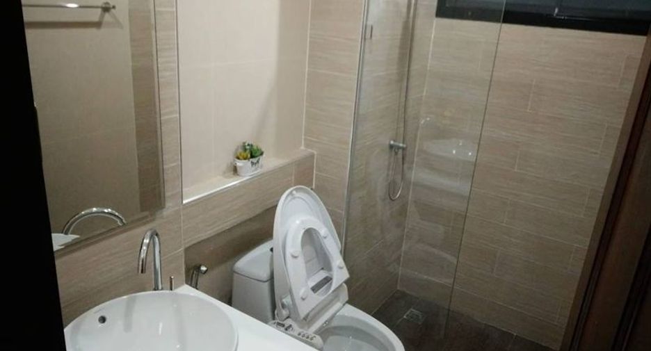 For rent 3 bedrooms house in Si Racha, Chonburi