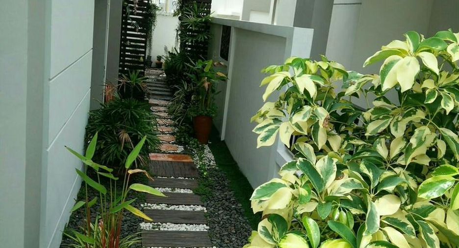 For rent 3 bedrooms house in Si Racha, Chonburi