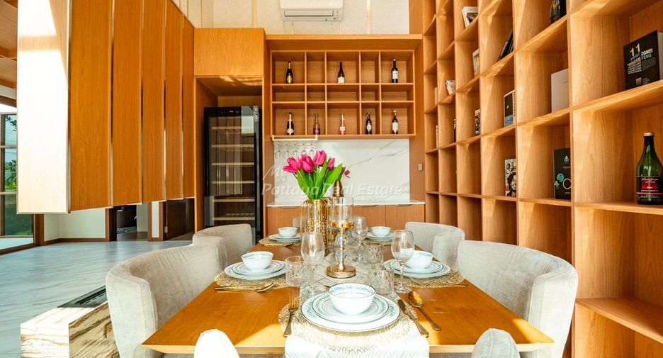 Villa zum Kauf mit 5 Zimmer in Bang Lamung, Chonburi