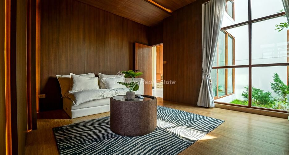 Villa zum Kauf mit 5 Zimmer in Bang Lamung, Chonburi
