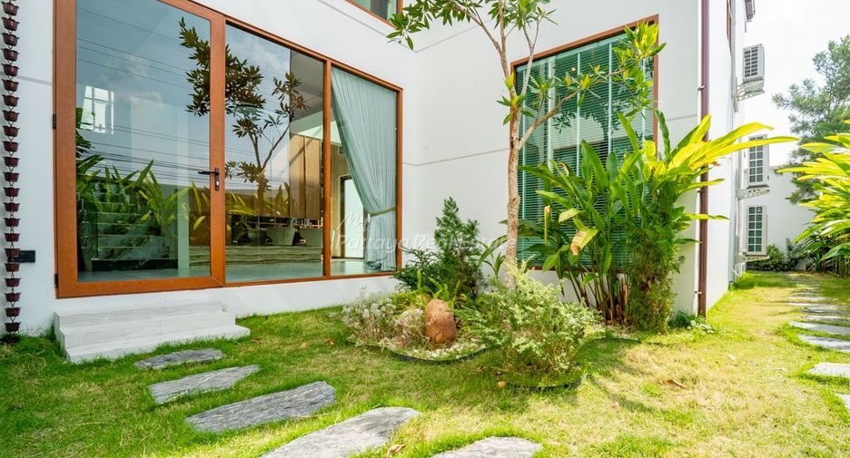 Villa zum Kauf mit 5 Zimmer in Bang Lamung, Chonburi