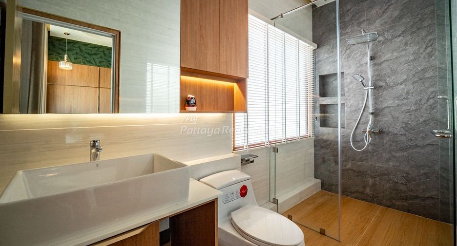 Villa zum Kauf mit 5 Zimmer in Bang Lamung, Chonburi