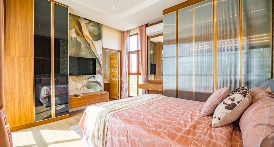 Villa zum Kauf mit 5 Zimmer in Bang Lamung, Chonburi
