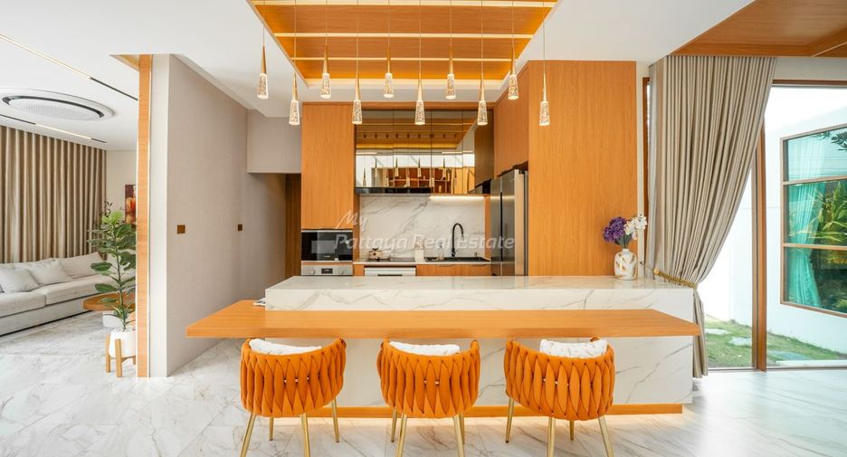 Villa zum Kauf mit 5 Zimmer in Bang Lamung, Chonburi