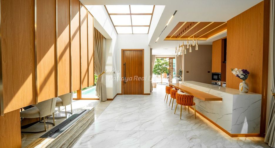Villa zum Kauf mit 5 Zimmer in Bang Lamung, Chonburi