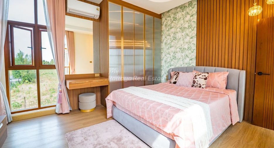 Villa zum Kauf mit 5 Zimmer in Bang Lamung, Chonburi