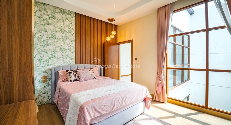 Villa zum Kauf mit 5 Zimmer in Bang Lamung, Chonburi