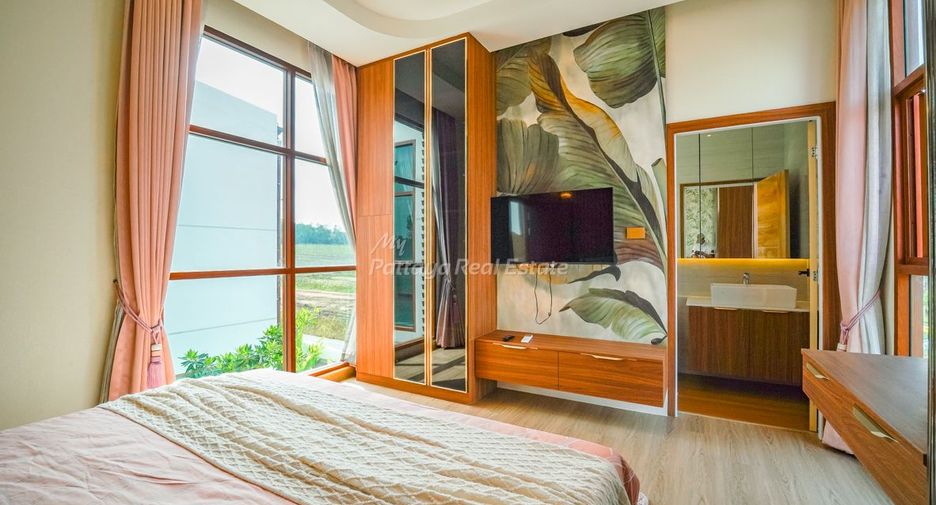 Villa zum Kauf mit 5 Zimmer in Bang Lamung, Chonburi