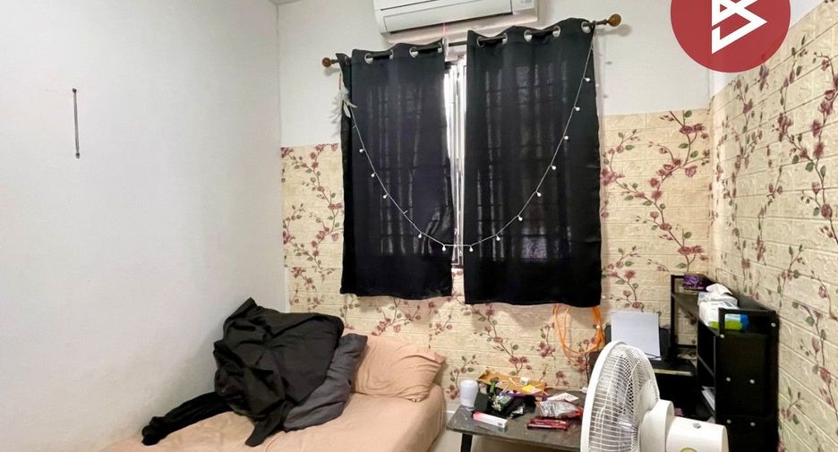 For sale 3 bedrooms townhouse in Phra Samut Chedi, Samut Prakan