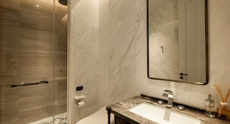 For rent 2 bedrooms condo in Sathon, Bangkok