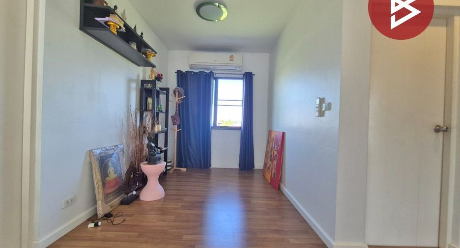 For sale 4 bedrooms house in Lat Krabang, Bangkok