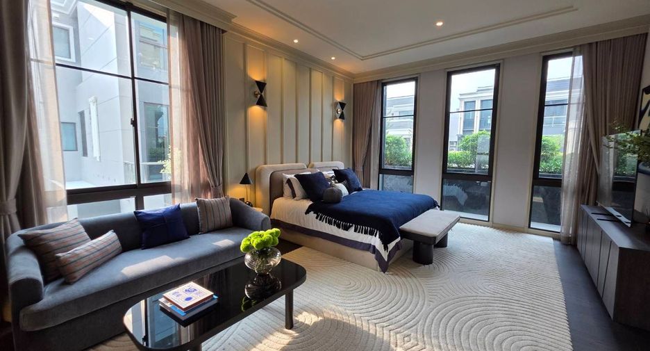 For sale 6 bedrooms house in Suan Luang, Bangkok