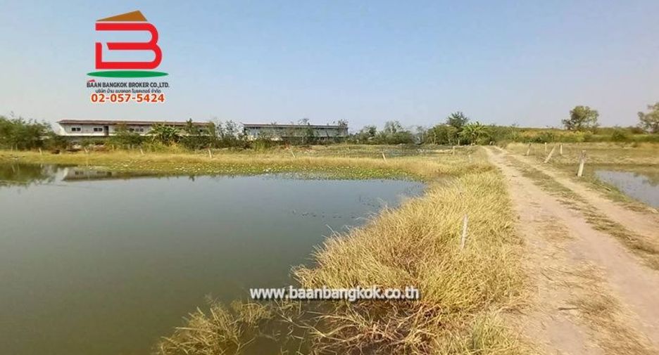 À vendre terrain à Mueang Chachoengsao, Chachoengsao