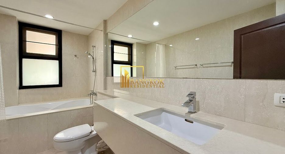 For rent 3 ベッドルーム apartment in Watthana, Bangkok