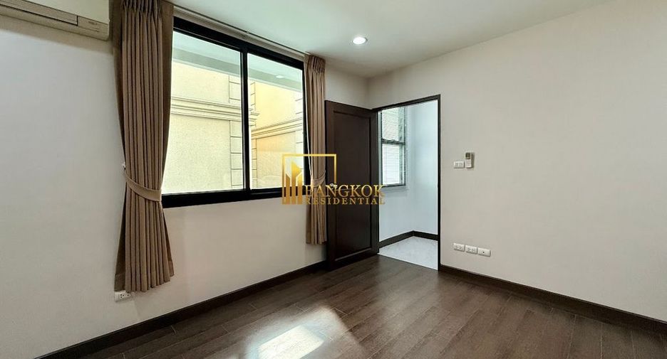 For rent 3 ベッドルーム apartment in Watthana, Bangkok