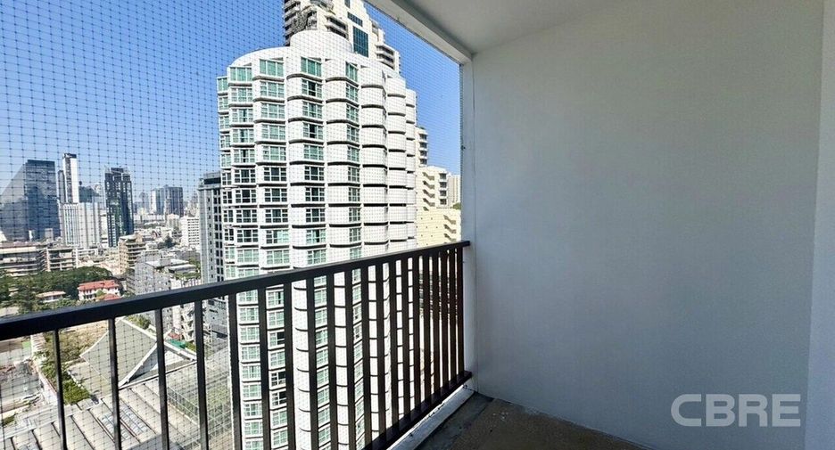For sale 2 bedrooms condo in Watthana, Bangkok