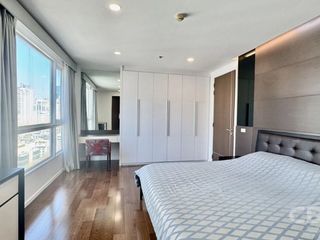 Продажа 2 спальни кондо в Щаттхана, Бангкок