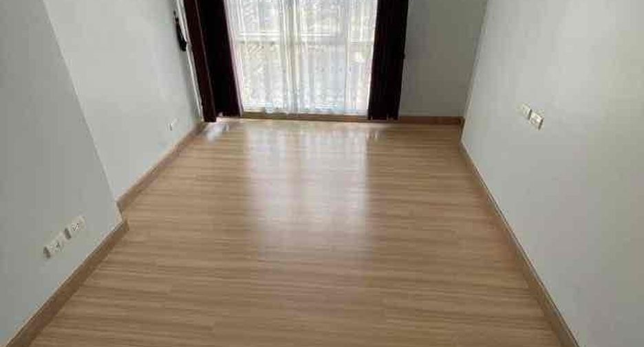 For sale 1 bed condo in Thon Buri, Bangkok