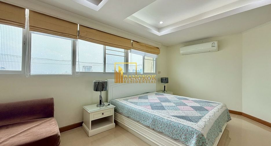 Condo en alquiler de 3 habitaciones en Watthana, Bangkok