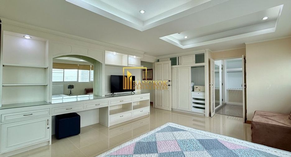 Condo en alquiler de 3 habitaciones en Watthana, Bangkok