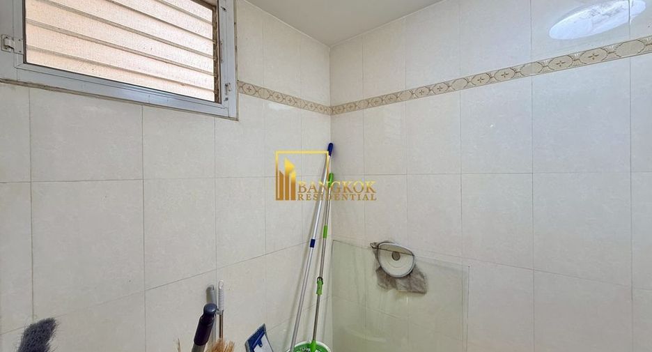 Condo en alquiler de 3 habitaciones en Watthana, Bangkok