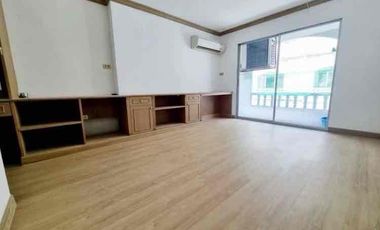 À vendre studio condo à Prawet, Bangkok