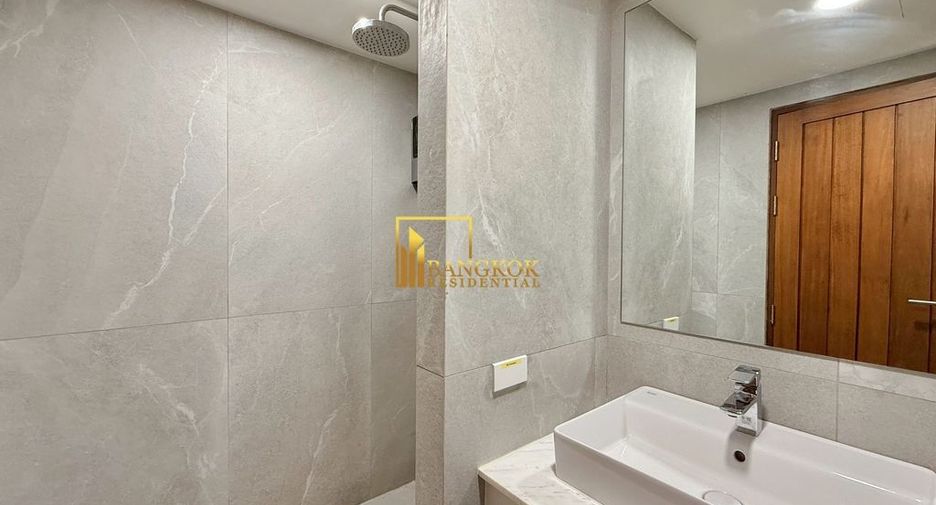 Condo en alquiler de 3 habitaciones en Watthana, Bangkok