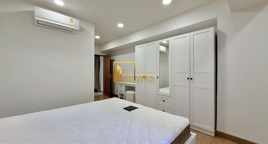Condo en alquiler de 3 habitaciones en Watthana, Bangkok