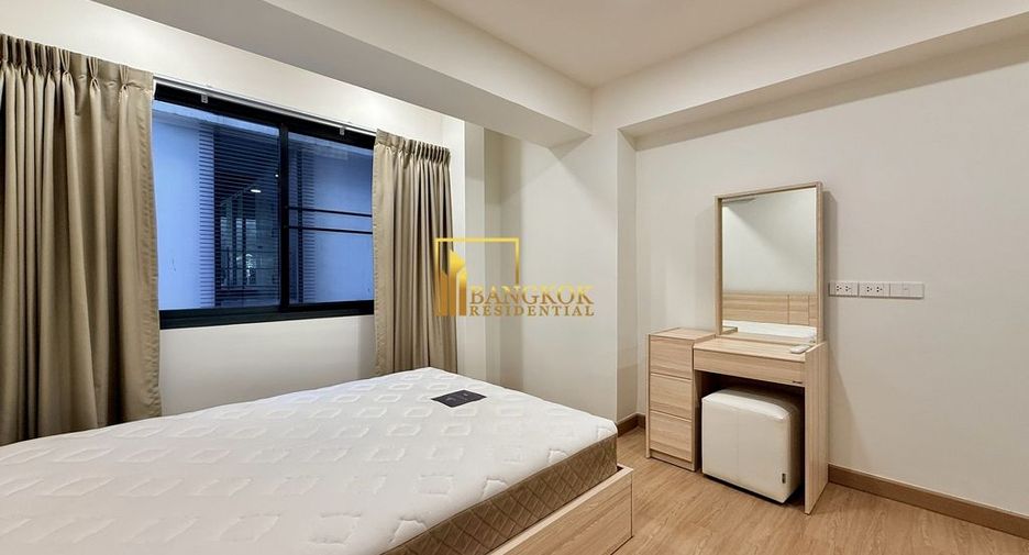 Condo en alquiler de 3 habitaciones en Watthana, Bangkok