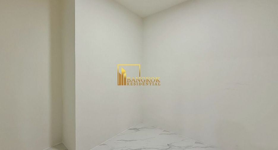 Condo en alquiler de 3 habitaciones en Watthana, Bangkok