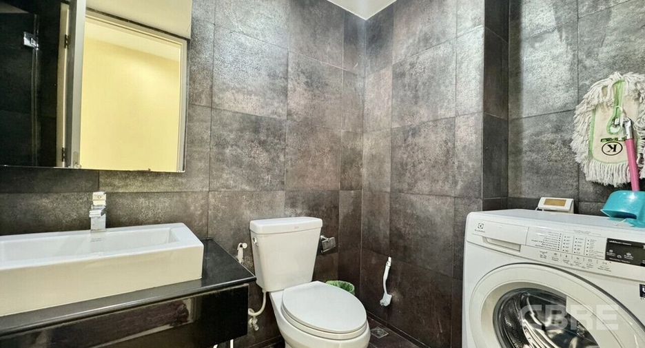 Wohnung zum Kauf mit 2 Zimmer in Khlong Toei, Bangkok