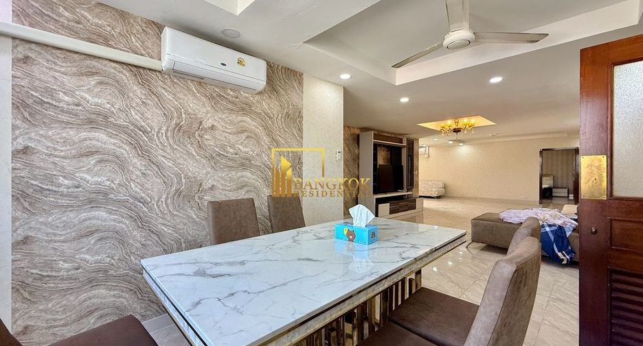 For rent 3 bedrooms condo in Khlong Toei, Bangkok