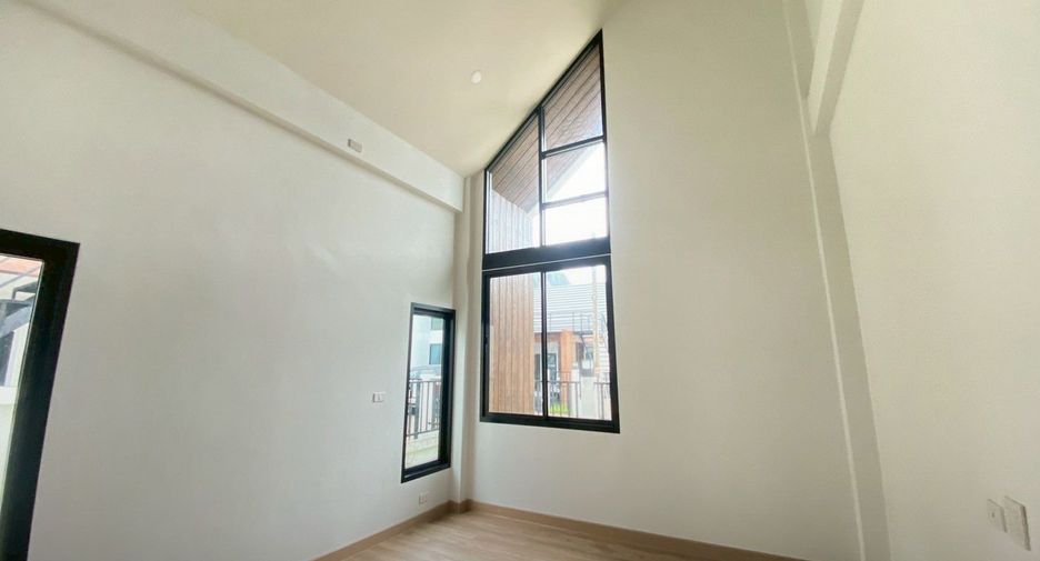 For sale 3 bedrooms house in Mueang Phatthalung, Phatthalung