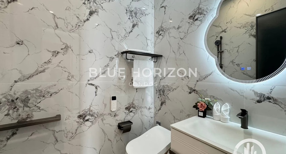Villa en venta de 5 habitaciones en Bang Lamung, Chonburi
