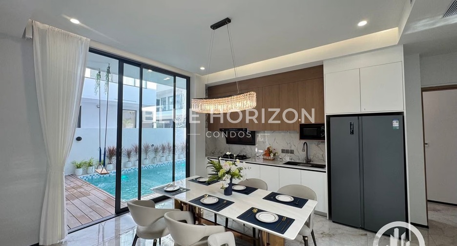 Villa en venta de 5 habitaciones en Bang Lamung, Chonburi