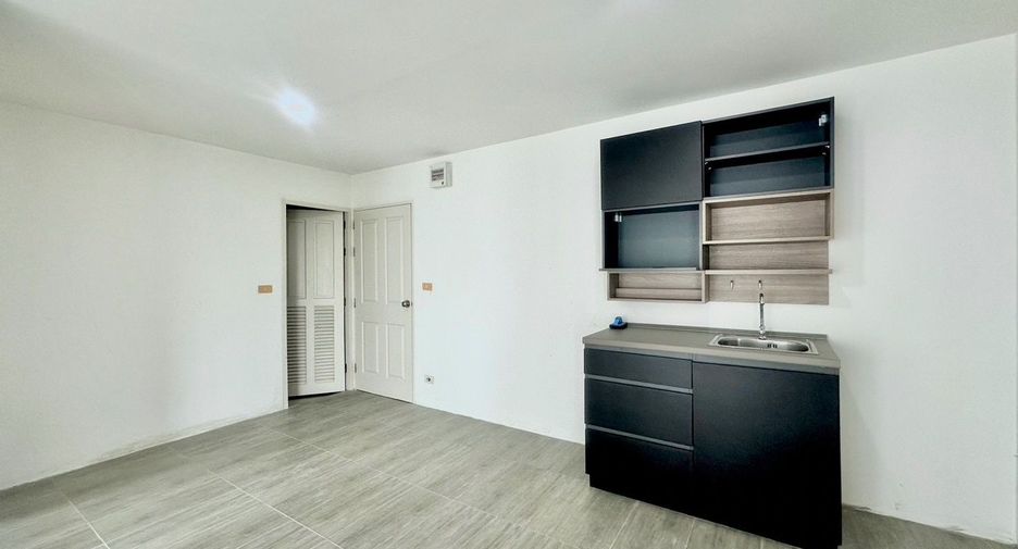Condo en venta de 1 habitaciones en Sattahip, Chonburi