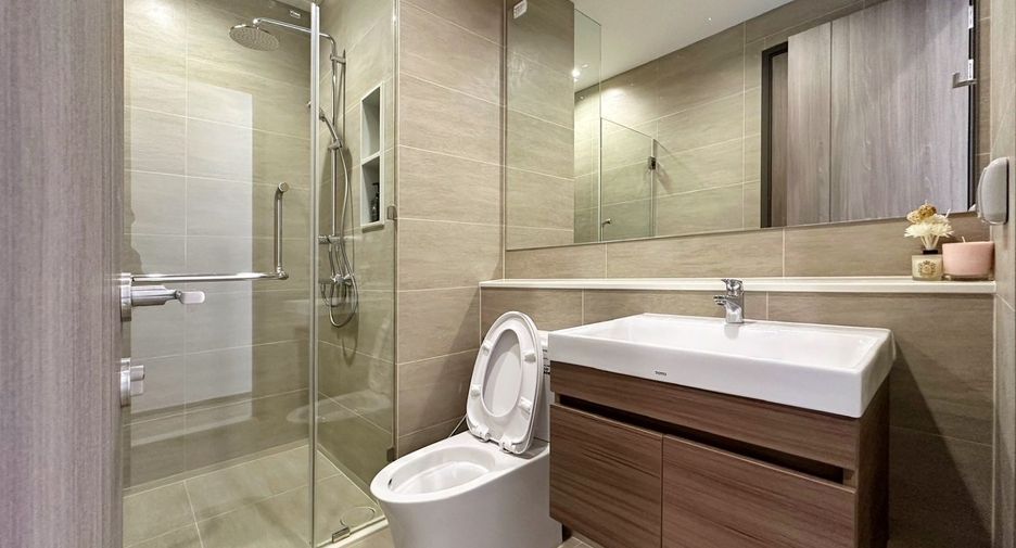 For rent 2 bedrooms condo in Bang Kho Laem, Bangkok