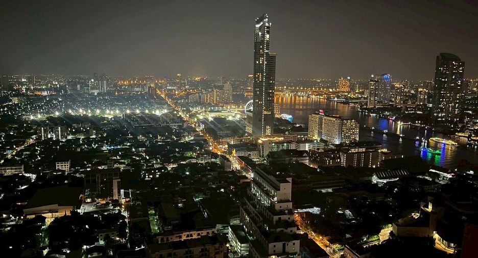 For rent 2 bedrooms condo in Bang Kho Laem, Bangkok