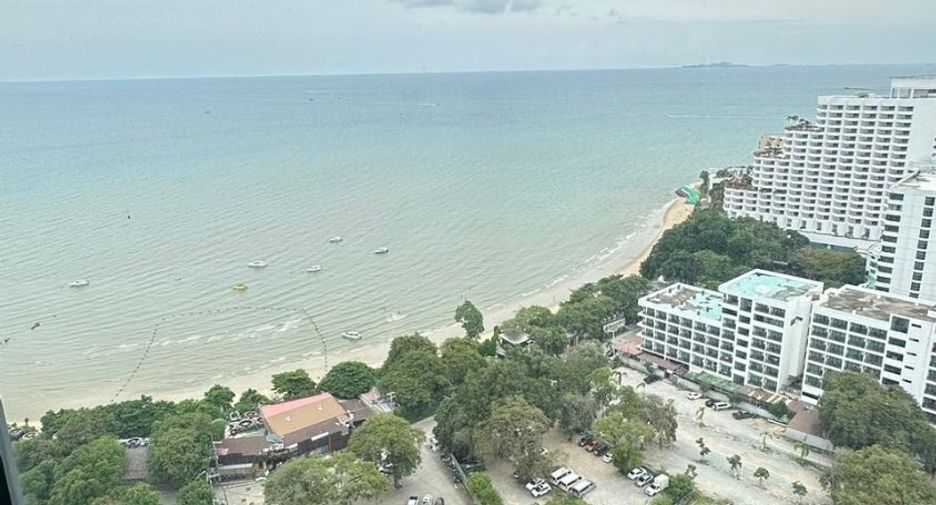 For rent 2 bedrooms condo in Bang Lamung, Chonburi