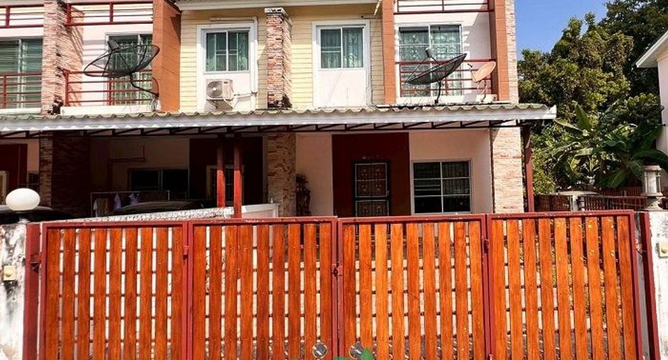 For sale 3 bedrooms townhouse in Mueang Nonthaburi, Nonthaburi