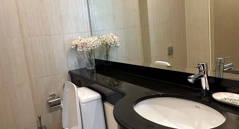 Condo en alquiler de 2 habitaciones en Sathon, Bangkok
