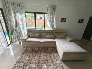 À louer et à vendre 3 chambres villa à Bang Lamung, Chonburi