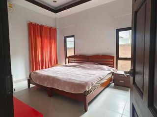 À louer et à vendre 3 chambres villa à Bang Lamung, Chonburi